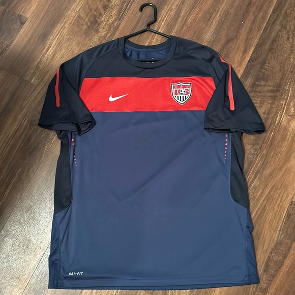 Nike | Other | Usa Mens Soccer Jersey | Poshmark